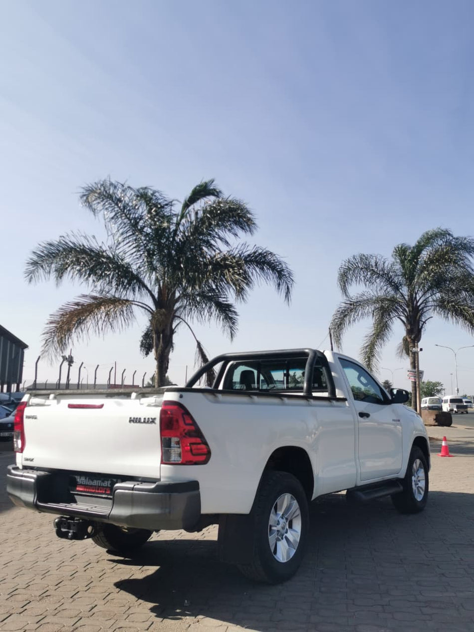 2017 Toyota Hilux 2.4 GD-6 SRX