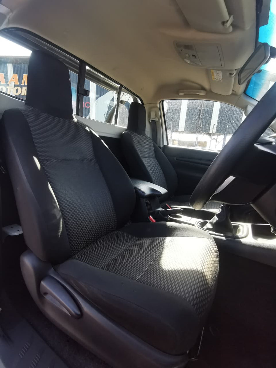 2017 Toyota Hilux 2.4 GD-6 SRX