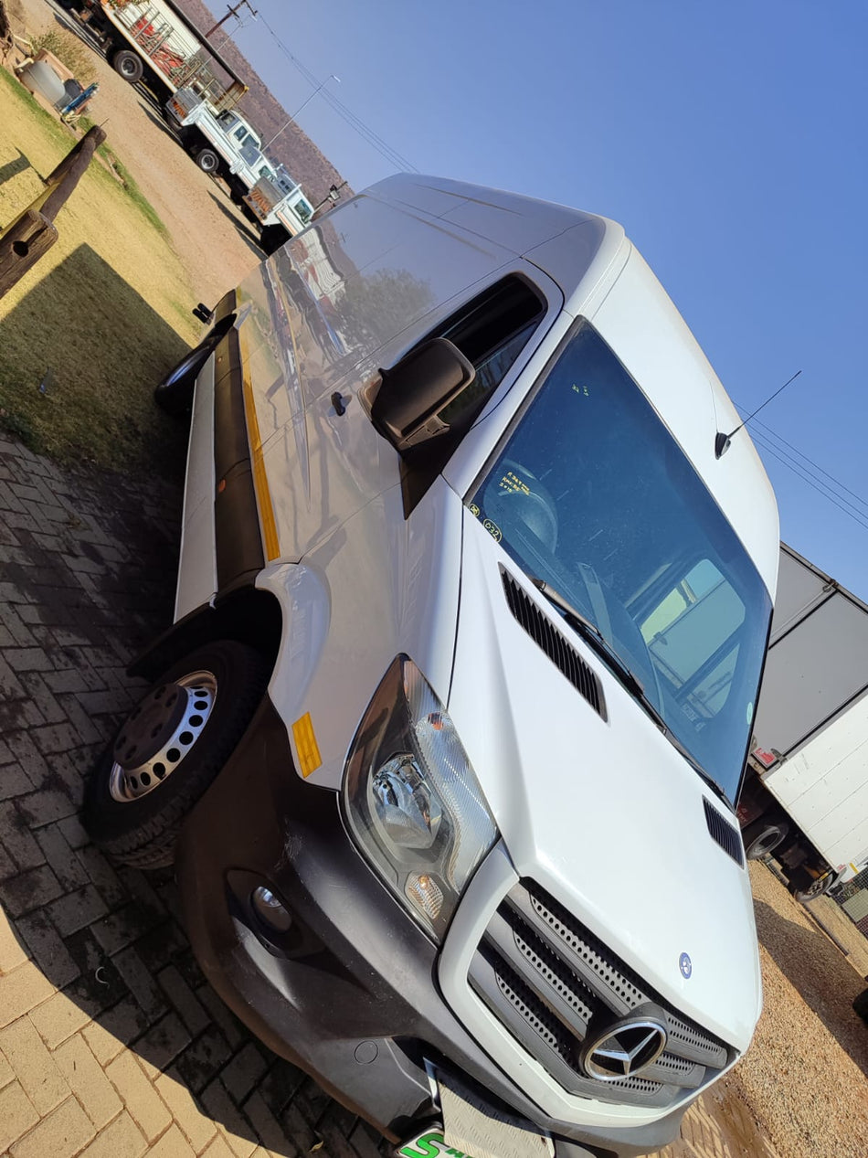 2015  Mercedes - Benz sprinter panel van 519