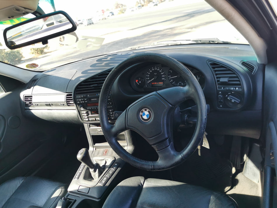 1998 Bmw 318is