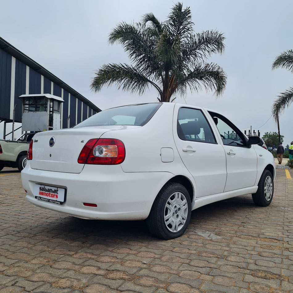 2005 Fiat Siena EL