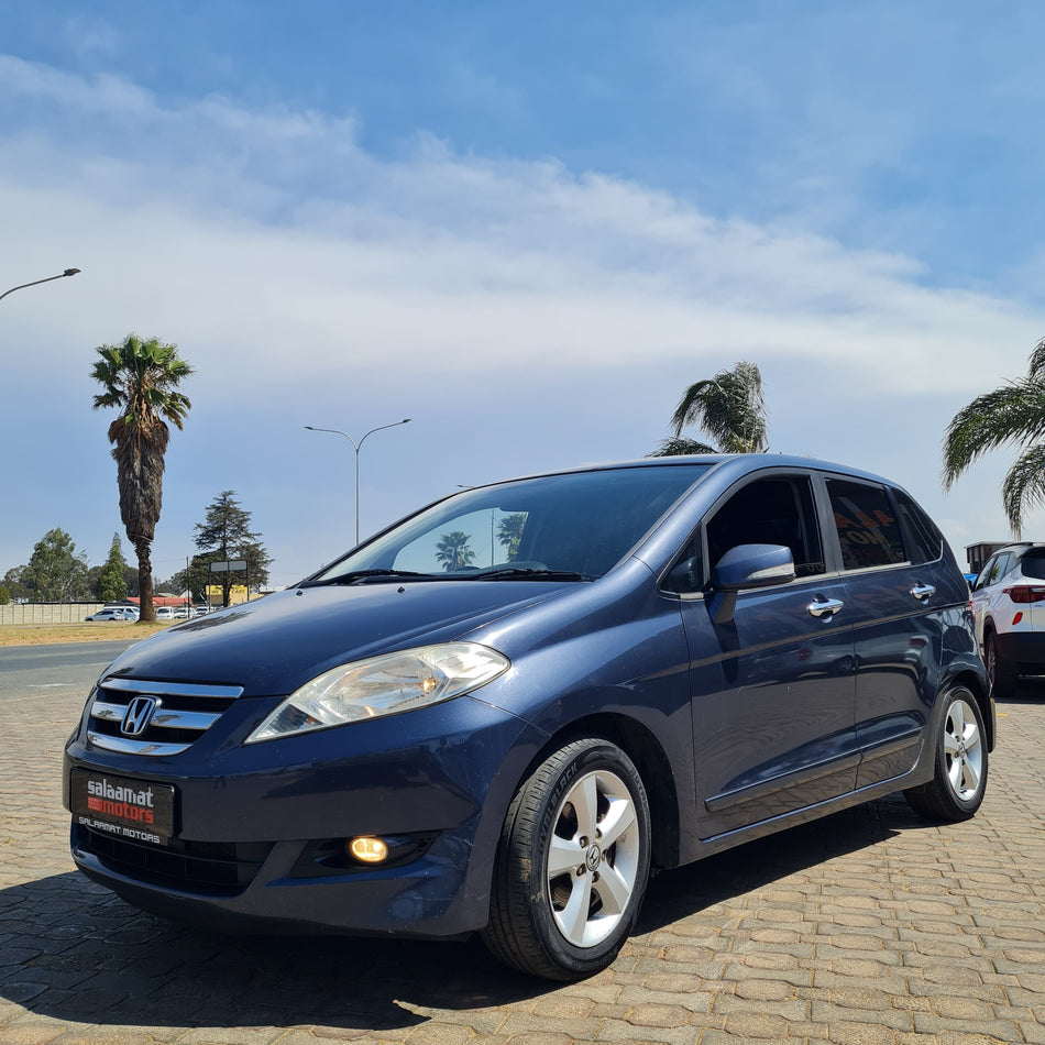 2006 Honda FRV 2.0 6 Seater